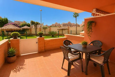 Appartement op zolder met zwembad