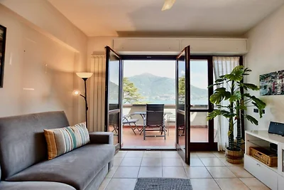 Appartamento ad Acquaseria con terrazza