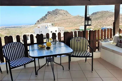 Casa Sandra con terrazza privata e vista mare