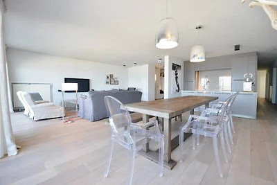 Geräumige Wohnung an der Küste von Duinbergen
