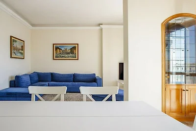 Ortigia seafront apartment
