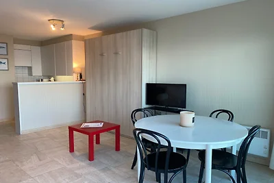 Appartamento a Nieuwpoort con la spiaggia