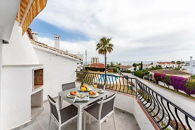 Lebhafte Wohnung in Mijas mit privatem Balkon
