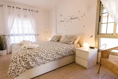 Ferienwohnung mit 2 Schlafzimmer
