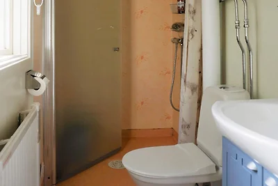 4 Personen Ferienhaus in UNDENÄS-By Traum