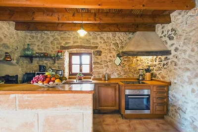 Schönes Ferienhaus mit privatem Pool