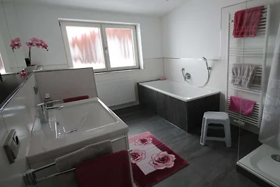 Ferienwohnung mit 2 Schlafzimmer