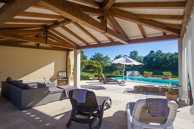 Villa a Gračišće con piscina