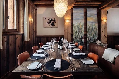 Chalet in Val d'Isère mit Innenpool