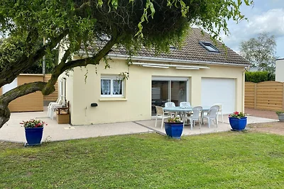 Komfortables Ferienhaus, nur 200 m zum Sandst...