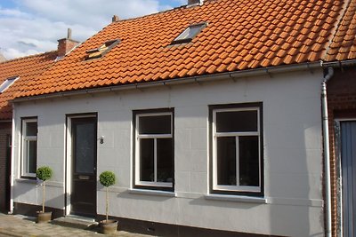 Modernes Ferienhaus in Groede mit Terrasse