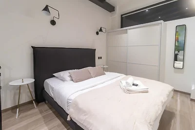 Erhabene AC-Wohnung 3 Schlafzimmer Saint...