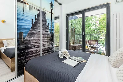 Warsaw Flat with City Views