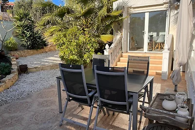 Bella villa con terrazza e piscina