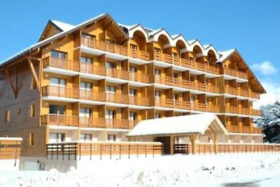 Apartment in La Joue du Loup in der Nähe der...