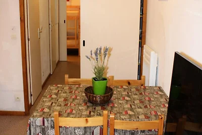 Apartment in La Joue du Loup in der Nähe der...