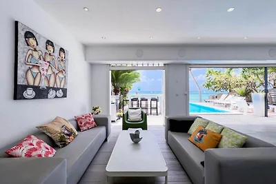 Villa a Saint François con piscina a sfioro