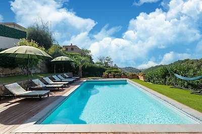 Villa Mathilda mit Pool dicht bei Nice