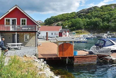 4 Personen Ferienhaus in Urangsvåg-By Traum