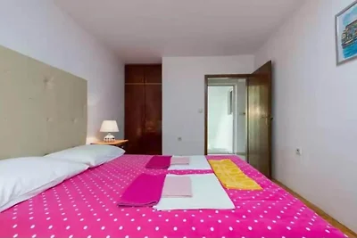 Apartmani Lucija - Three Bedroom Apartment