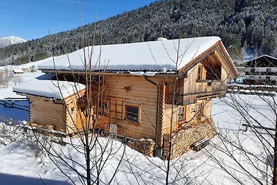 Casa vacanze a Gosau con piscina