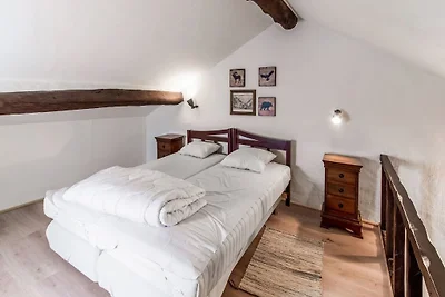 Gemütliches Ferienhaus in Cherain in Waldnähe
