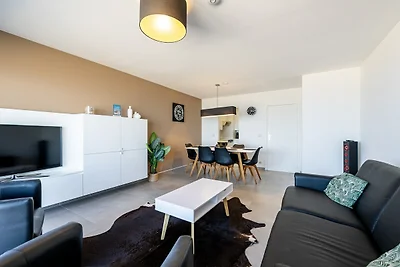 Küstenwohnung in der Nähe von Pier, Casino