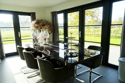 Ferienhaus in Lochem mit Terrasse