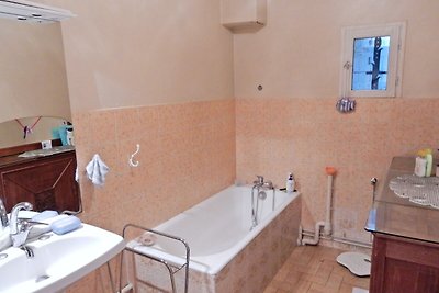 Komfortables Ferienhaus mit privatem Pool in...