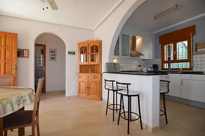 Moderne Villa mit Whirlpool