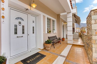 Aufwändige Villa in Volos in Strandnähe und P...