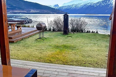 6 Personen Ferienhaus in EIDSVÅG