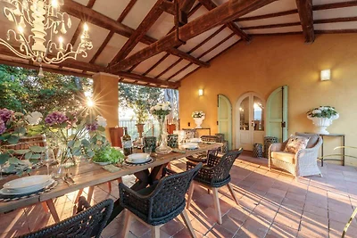 10 Bedrooms Villa in Lucca with pool