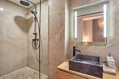 Schitterend appartement met terras aan de...