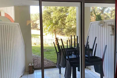 Schöne Wohnung mit Pool in Moliets-et-Maa