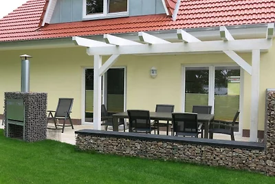 Casa de vacaciones en el lago Warin