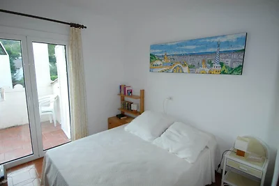 Villa in Estartit near golf course