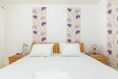 Apartments Manda - Double Room With Terrace...