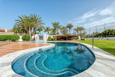 Villa mit beheiztem Pool auf Gran Canaria