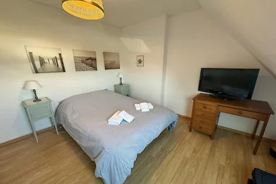 Gerenoveerd familiehuis nabij Brittany Shore