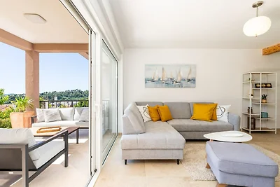 Apartment Bella Vista - Two Bedroom Apartment...