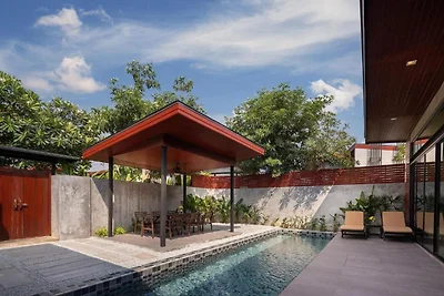 Elegante Deluxe-Poolvilla als Rückzugsort