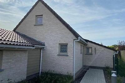 Schönes Polderhaus in der Nähe von Koksijde