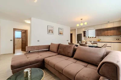 Neu! Ferienhaus Nina mit privatem Pool