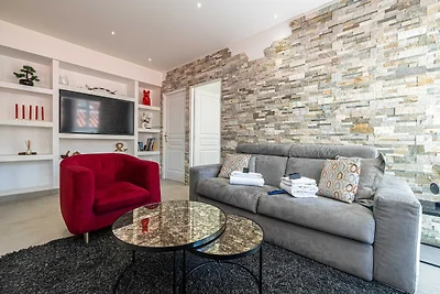 Grazioso appartamento - AC - 2BR - 6P -...