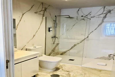 Praktische Wohnung im Herzen von Porto