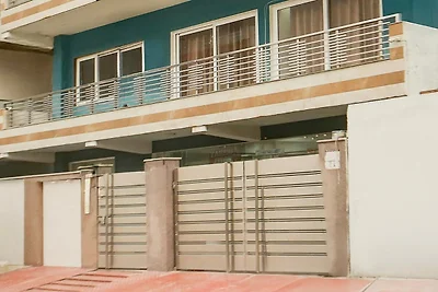 Hotel O Subhash Chowk