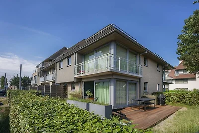 Zonnig appartement nabij de kust in Koksijde