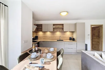 Appartamento a Les Gets con giardino jacuzzi