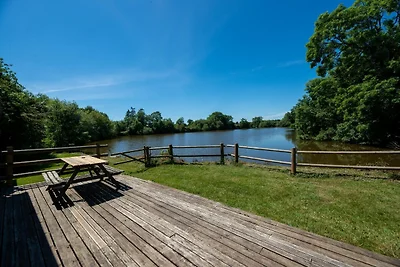 Malerisches Ferienhaus in Ferce nahe Lake...